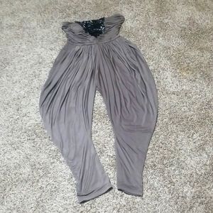 Sexy jumpsuit in polyester and spandex